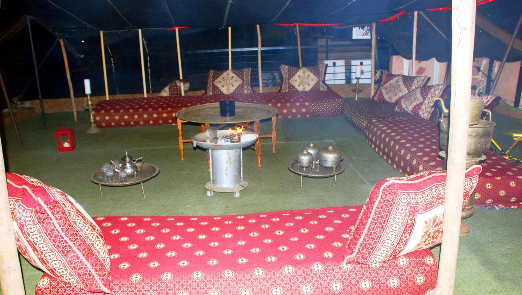 Villa Dar Lghzal Special Offer In Winner Of Guest Experience 2025 Awards Traditional Sahrawi And Berber Privative With Swimming Pool Jacuzzi Sea View And On Site Restaurant Ideal For Family And Groups In Rabat's Center No Car Required *